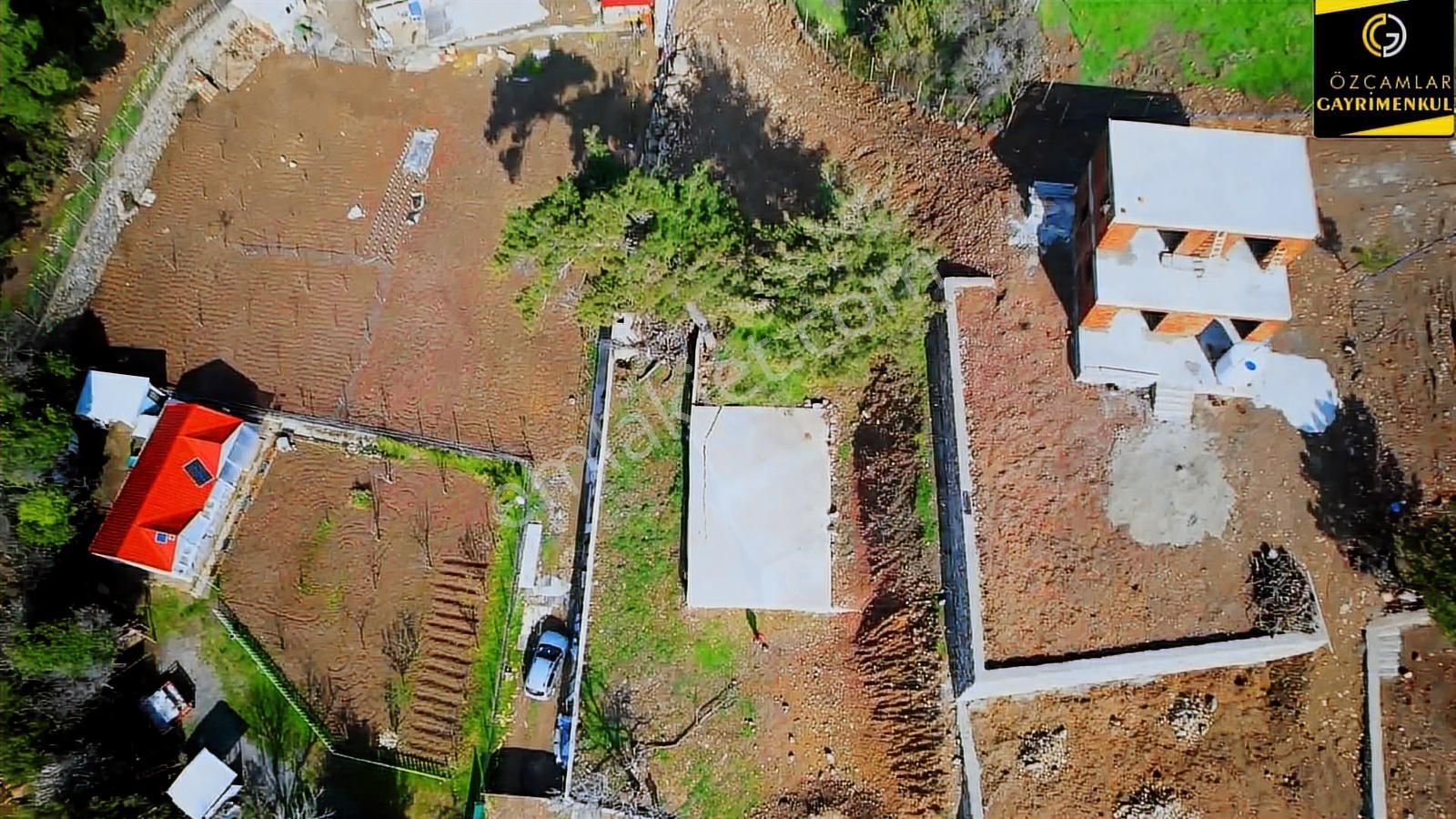 Bornova Çamiçi Yaylasında 738 M² Yola Sıfır Satılık Arazi - Görsel 5