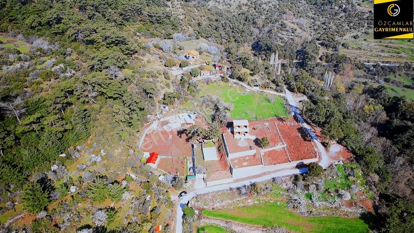 Bornova Çamiçi Yaylasında 738 M² Yola Sıfır Satılık Arazi - Görsel 24