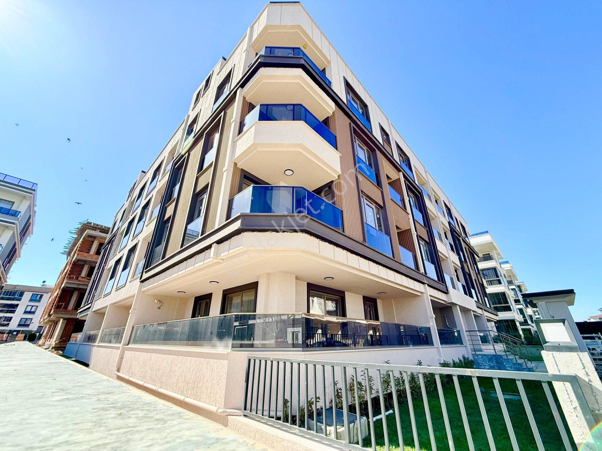 ▶ ▶akçay Körfez'den Altınkum'da Donanımlı Bir Sitede 1+1 Sıfır Satılık Daire - Görsel 2