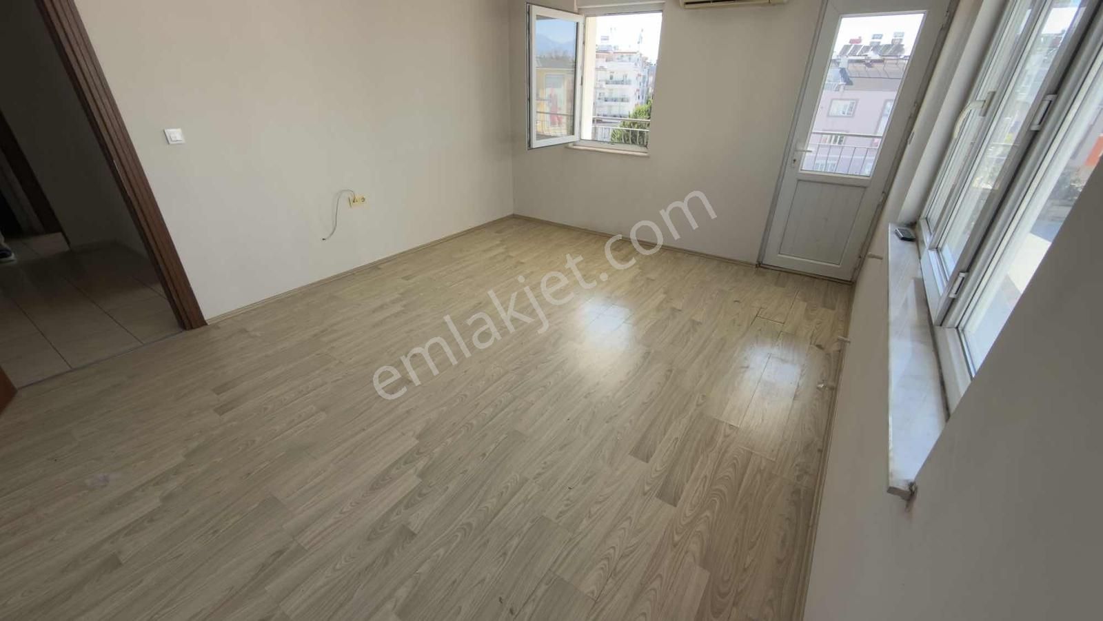 Kültürde 2+1 Ayrı Mutfak Eşyasız Kiralık - Görsel 17