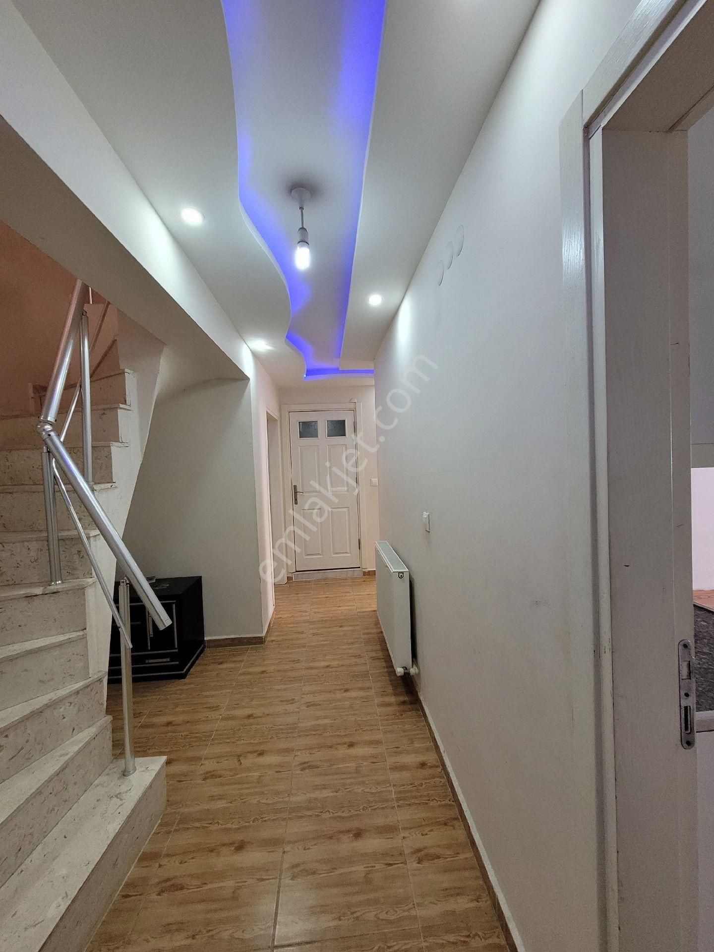 Manisa Yunusemre Muradiye Mh 5+2 Dubleks Daire Asansörlü - Görsel 11
