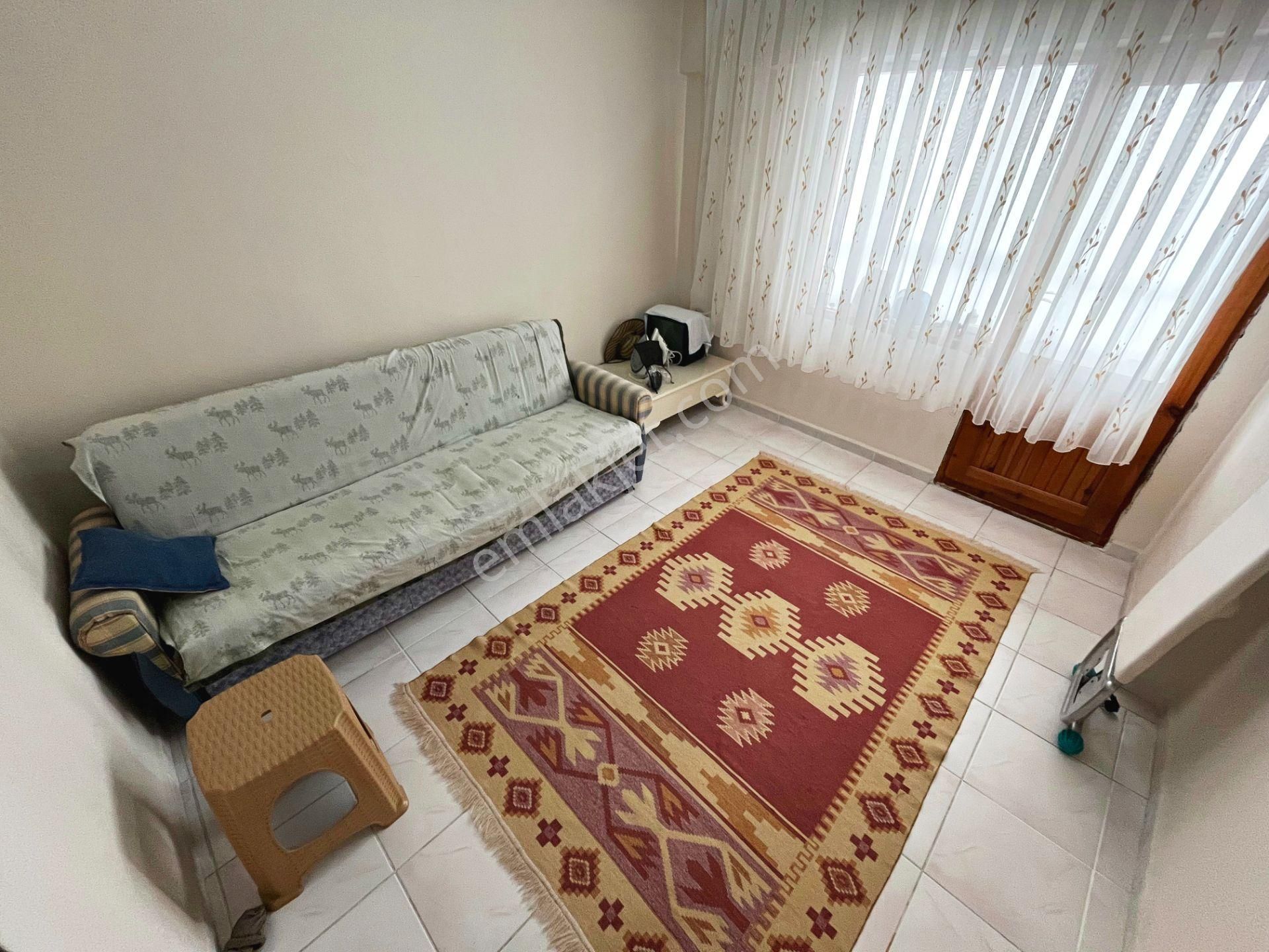 🛑🛑 Aktiften Akçay'da Satılık Denize Yakın Ön Cephe Arakat Geniş Çift Balkonlu 2+1 Daire - Görsel 11