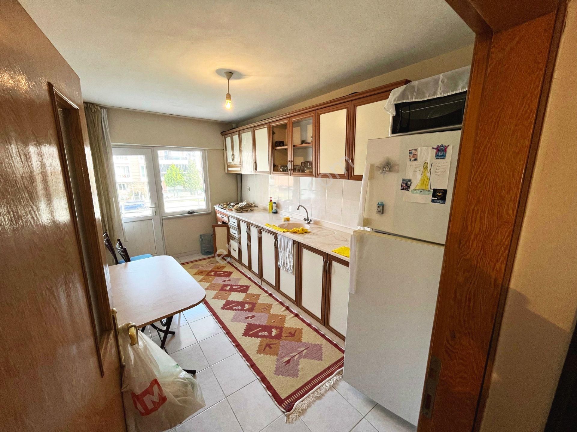 🛑🛑 Aktiften Akçay'da Satılık Denize Yakın Ön Cephe Arakat Geniş Çift Balkonlu 2+1 Daire - Görsel 27