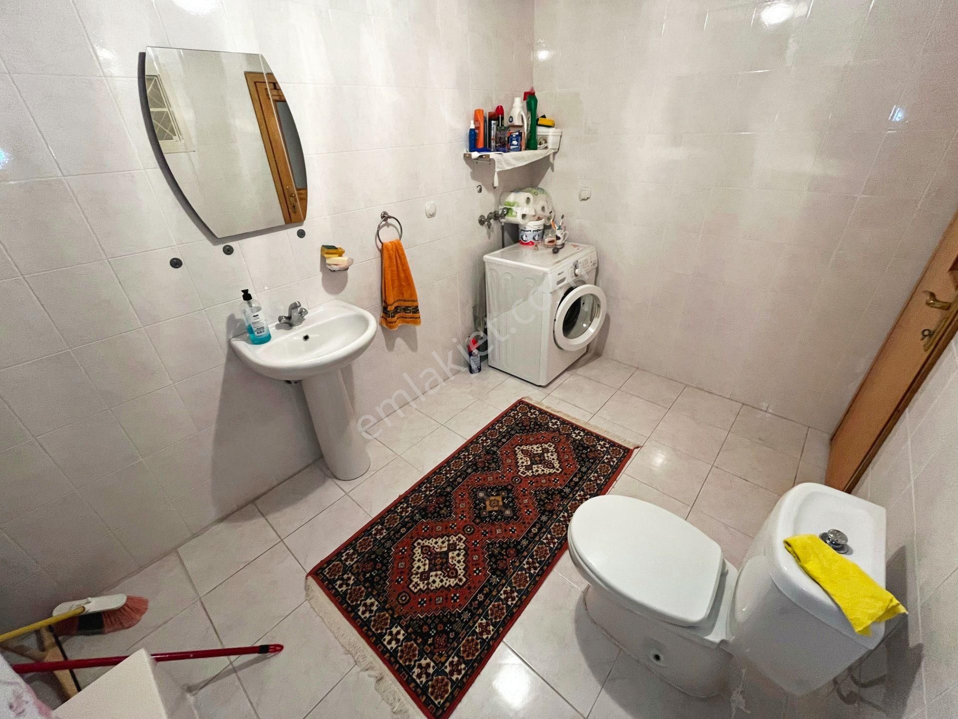 🛑🛑 Aktiften Akçay'da Satılık Denize Yakın Ön Cephe Arakat Geniş Çift Balkonlu 2+1 Daire - Görsel 25