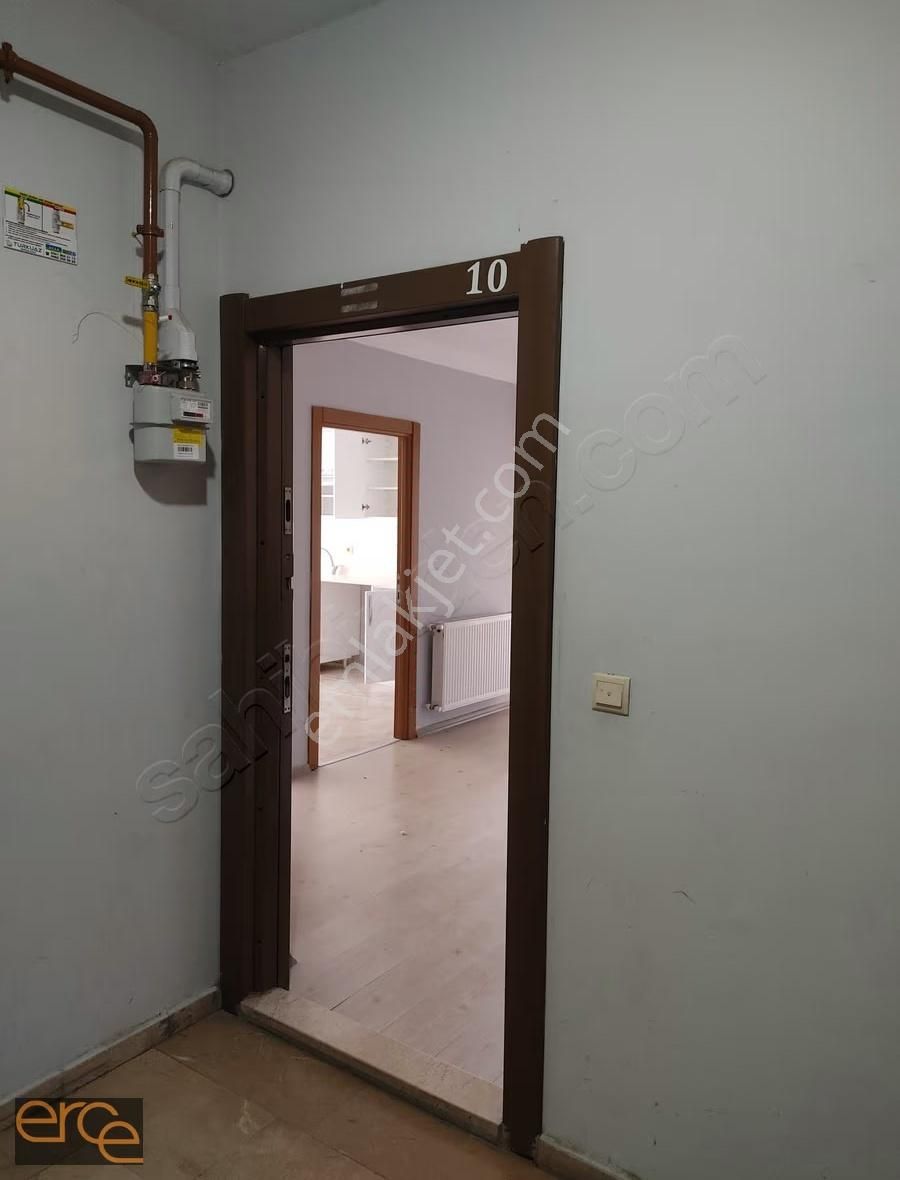 Yeşilköy'de Site İçinde Geniş 3+1 Kiralık Daire - Görsel 10