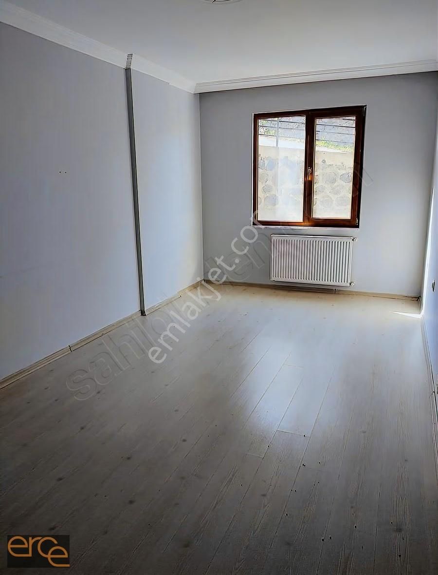 Yeşilköy'de Site İçinde Geniş 3+1 Kiralık Daire - Görsel 14