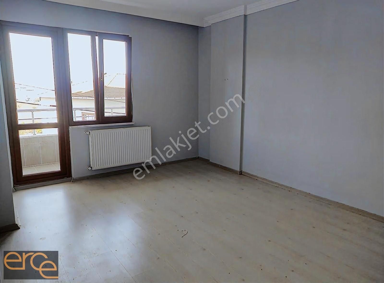 Yeşilköy'de Site İçinde Geniş 3+1 Kiralık Daire - Görsel 4