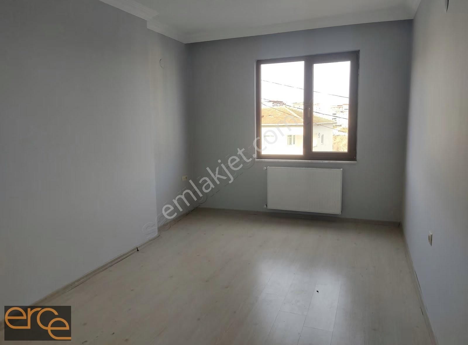 Yeşilköy'de Site İçinde Geniş 3+1 Kiralık Daire - Görsel 2