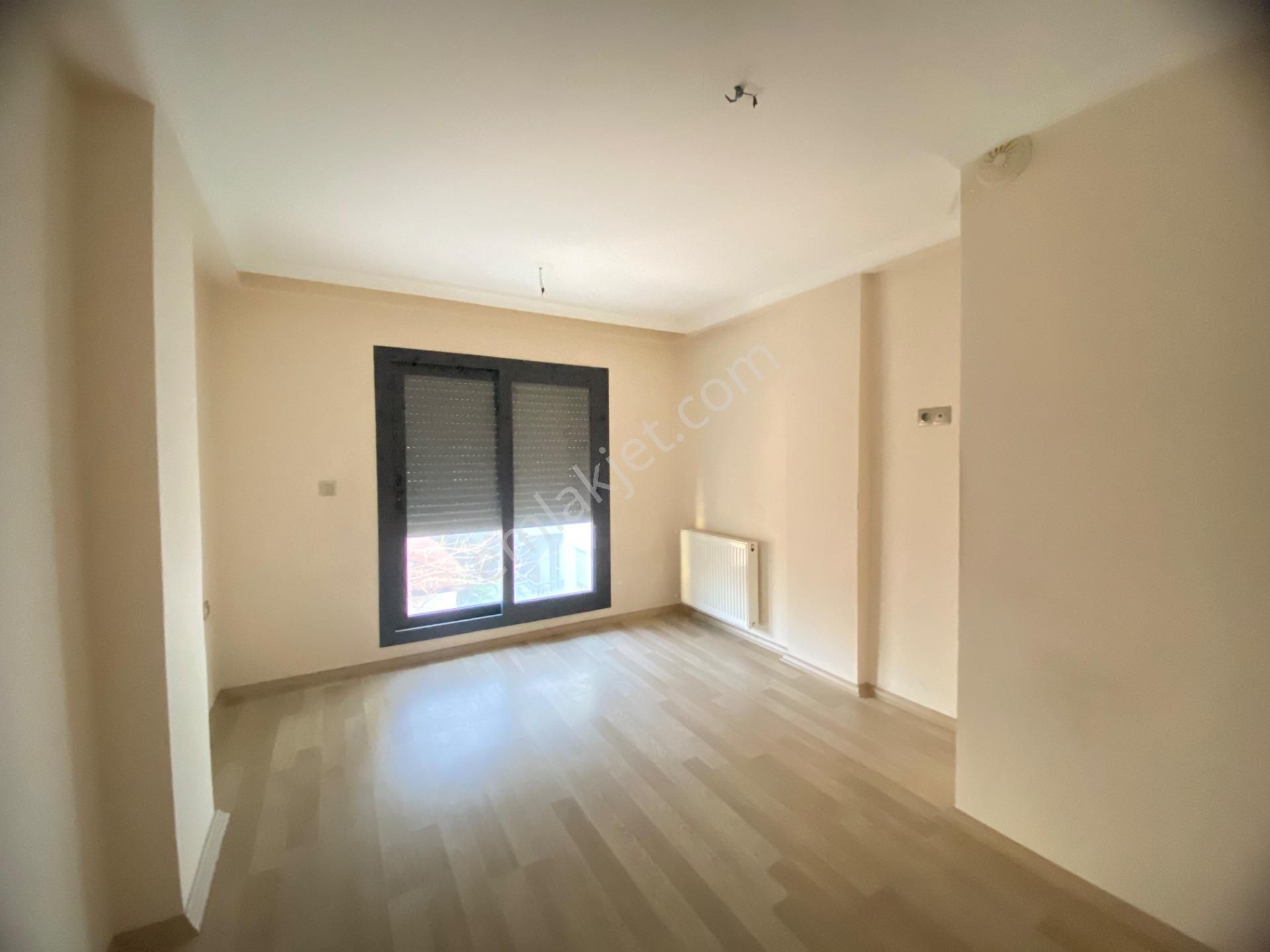İzmir Bornova Küçükpark Yakını Kiralık Geniş 2+1 - Görsel 25