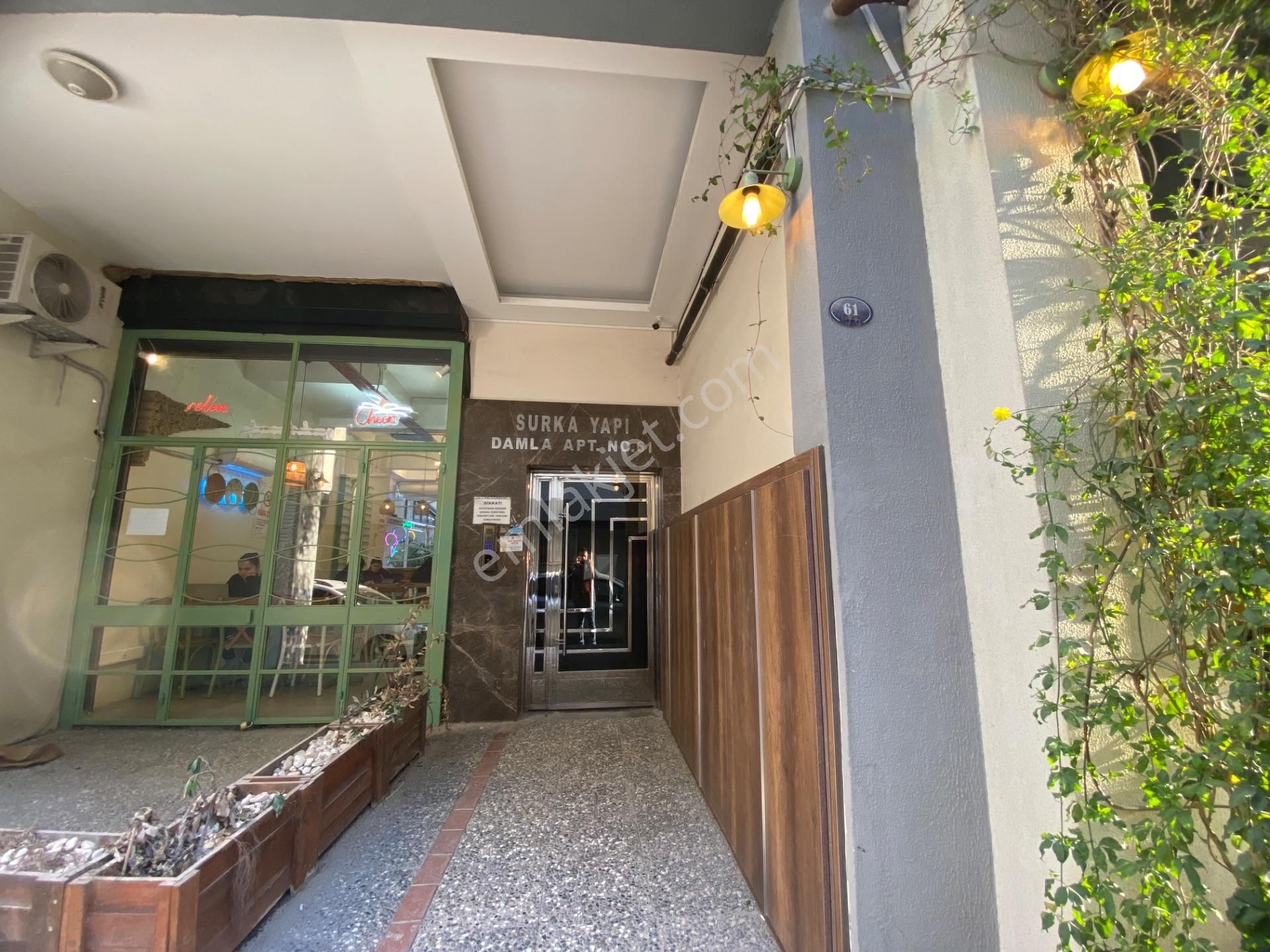 İzmir Bornova Küçükpark Yakını Kiralık Geniş 2+1 - Görsel 29