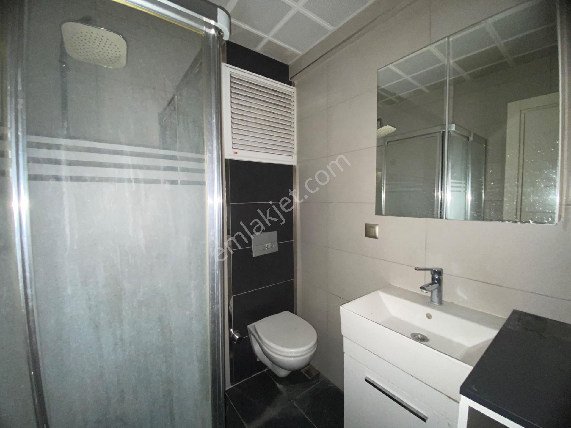 İzmir Bornova Küçükpark Yakını Kiralık Geniş 2+1 - Görsel 18