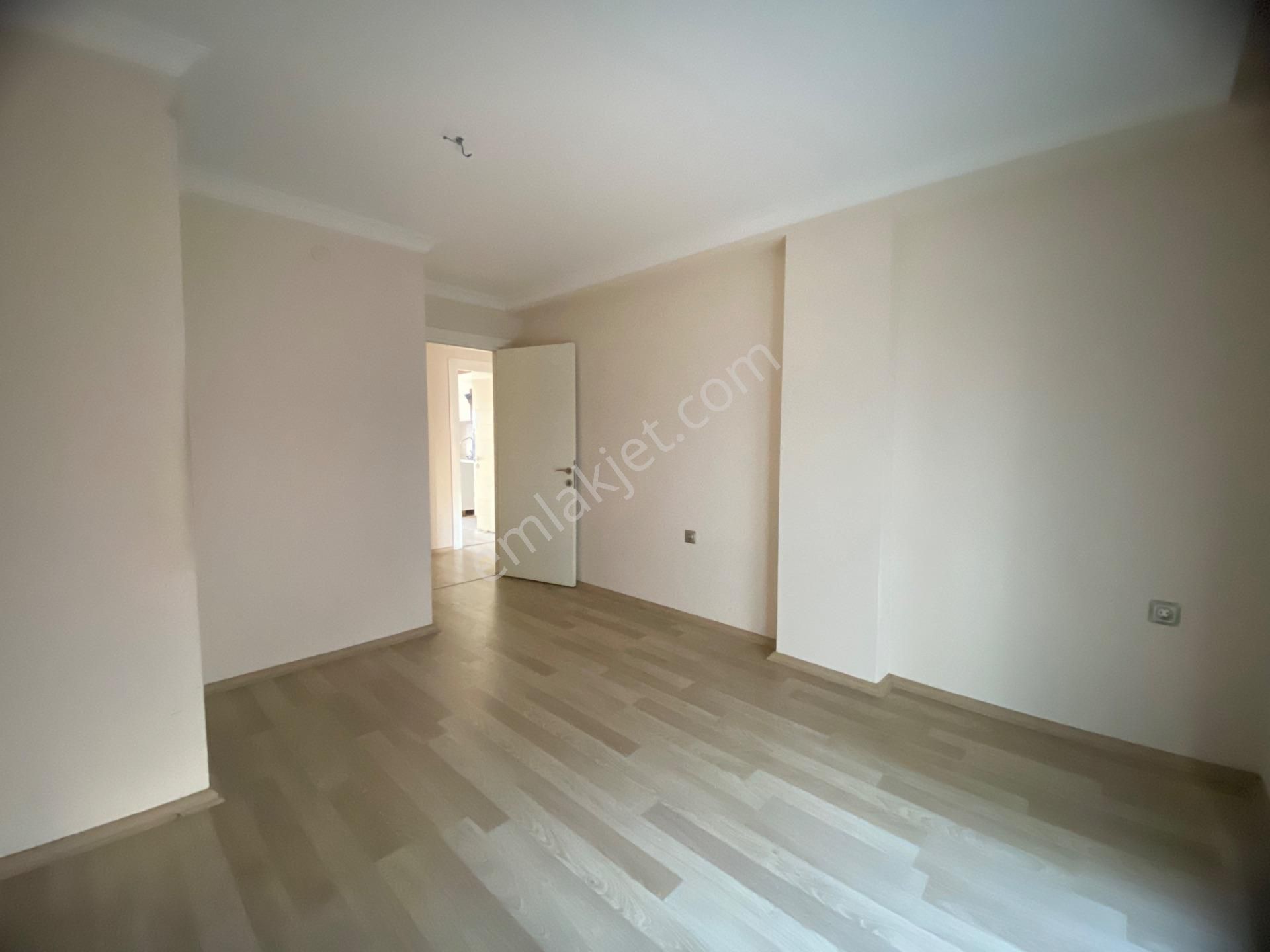 İzmir Bornova Küçükpark Yakını Kiralık Geniş 2+1 - Görsel 22