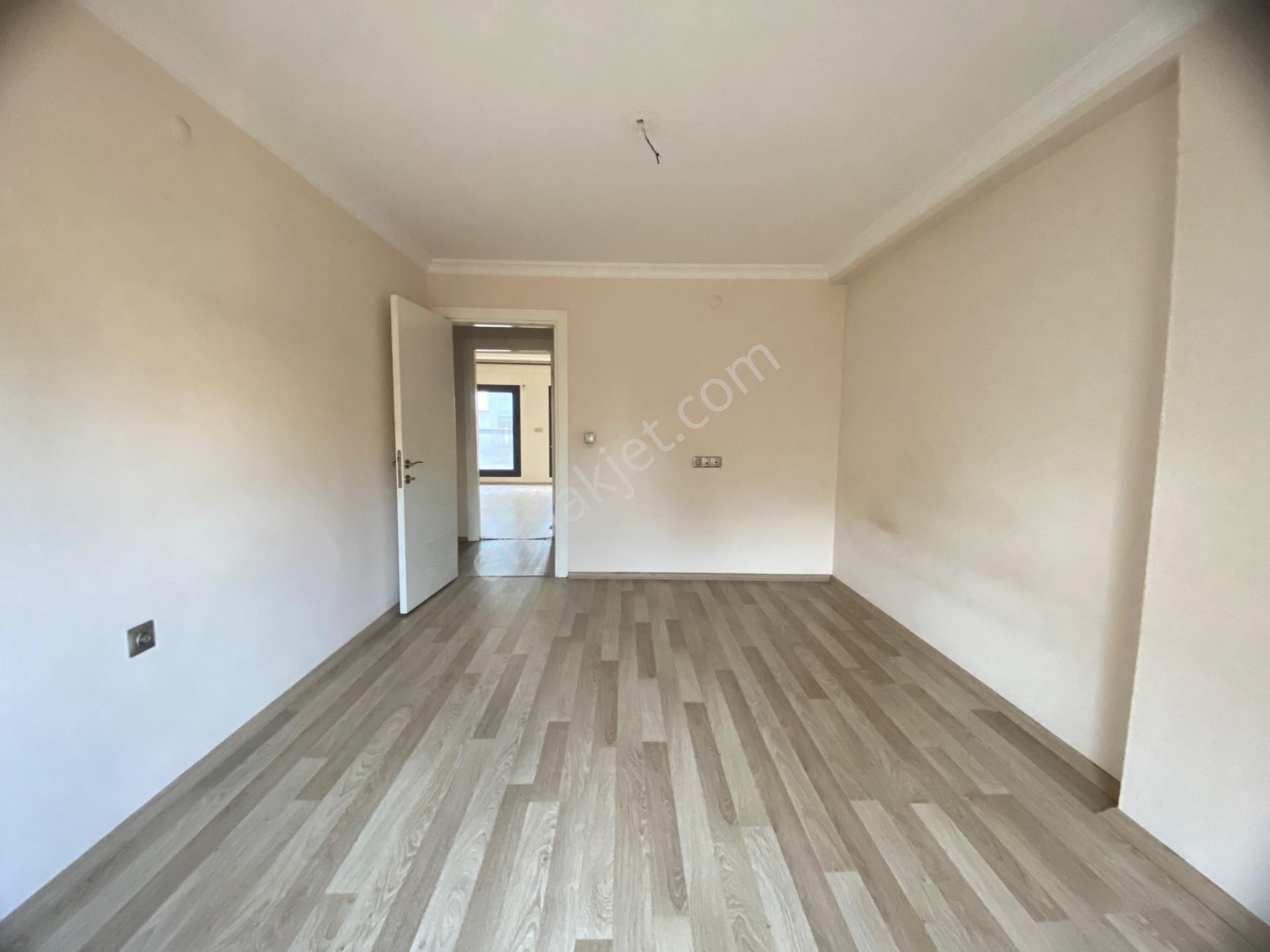 İzmir Bornova Küçükpark Yakını Kiralık Geniş 2+1 - Görsel 15