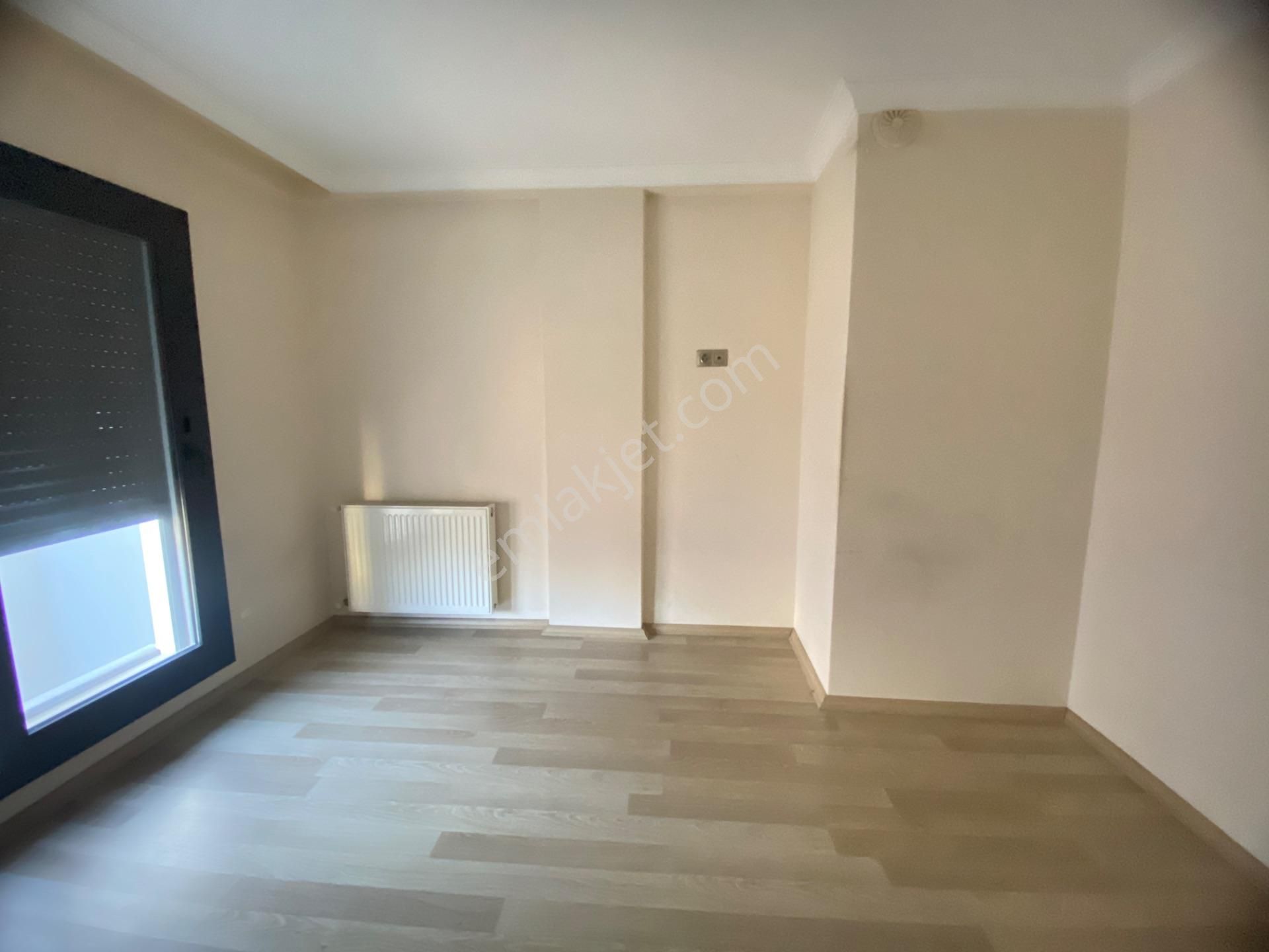 İzmir Bornova Küçükpark Yakını Kiralık Geniş 2+1 - Görsel 23