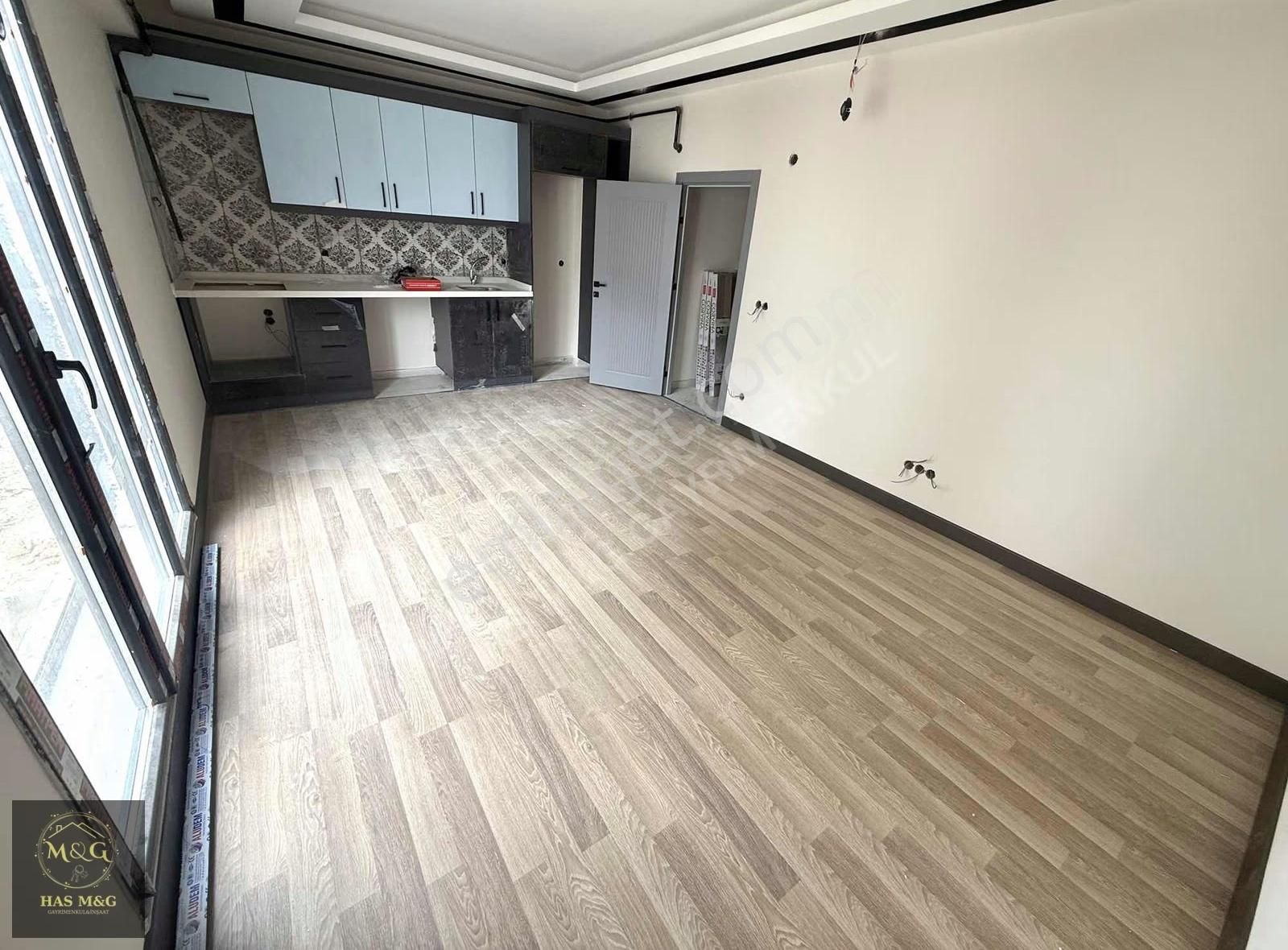 Ana Cadde Dibinde Butik Site İçerisinde 1+1 Daıre - Görsel 3