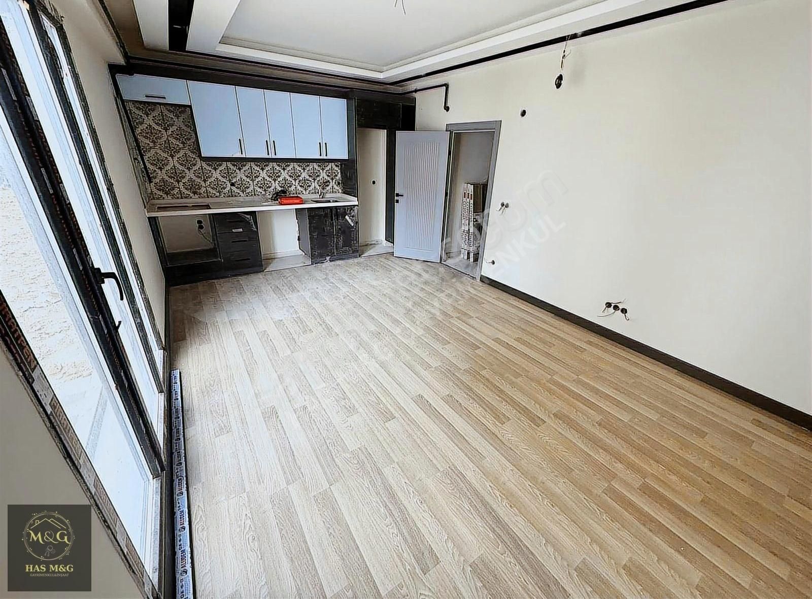 Ana Cadde Dibinde Butik Site İçerisinde 1+1 Daıre - Görsel 5