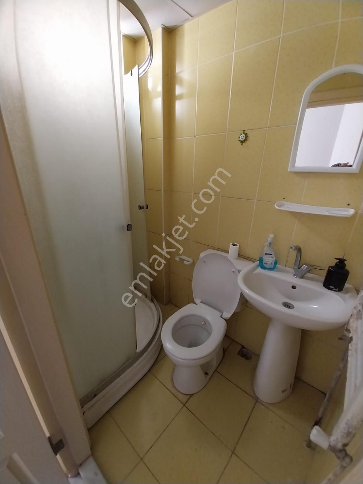 Bahçelievler Espark Üniversite Yakını Kombili Kiralık 1+1 Apart - Görsel 2