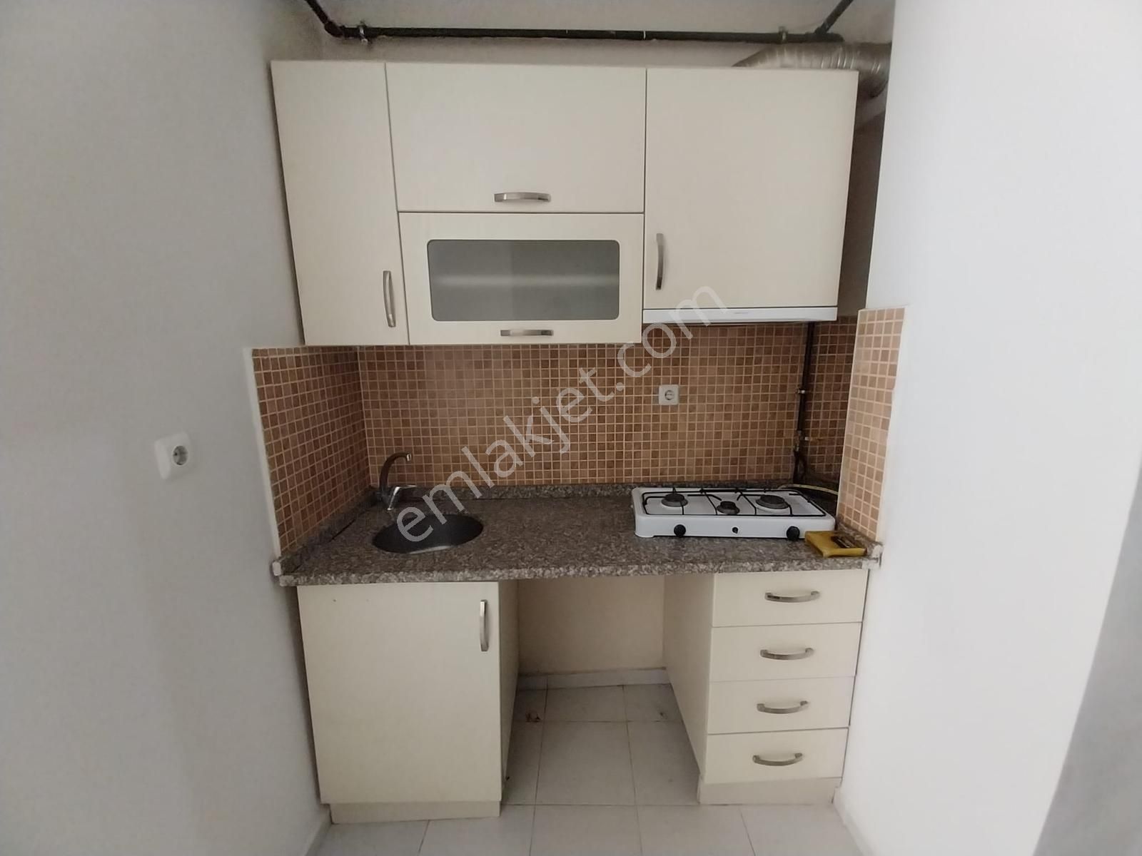 Bahçelievler Espark Üniversite Yakını Kombili Kiralık 1+1 Apart - Görsel 33