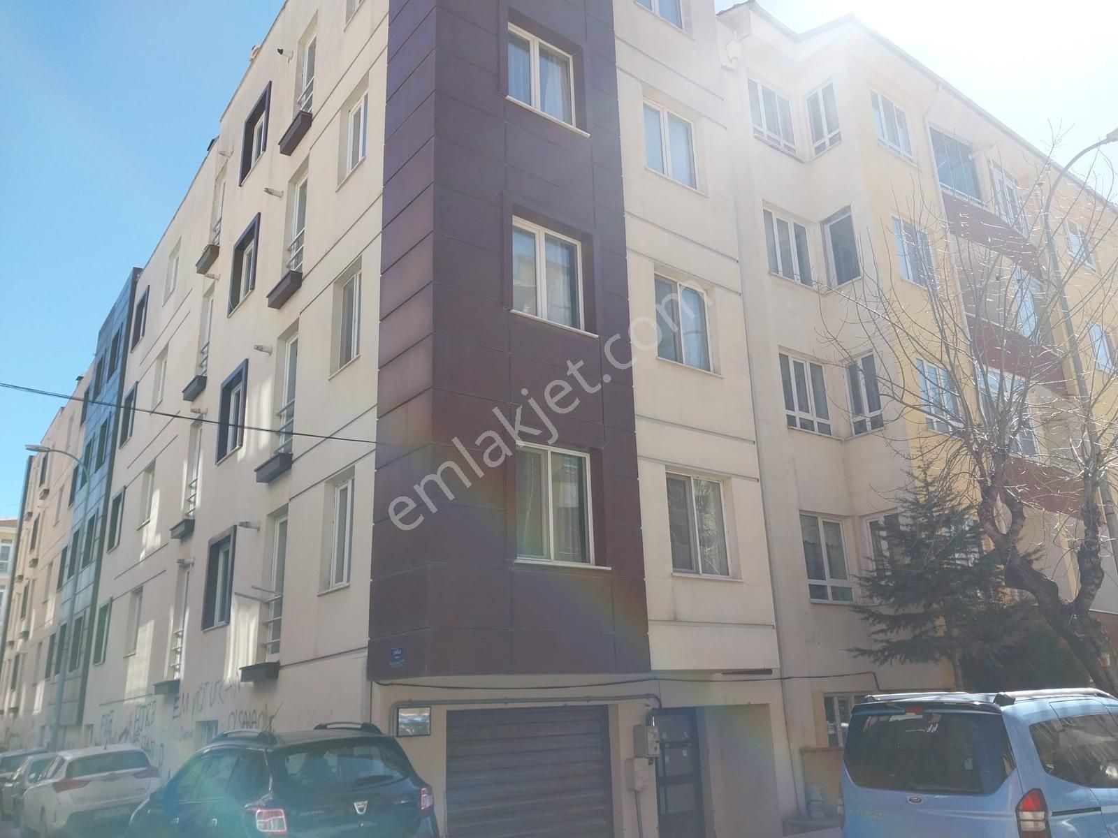 Bahçelievler Espark Üniversite Yakını Kombili Kiralık 1+1 Apart