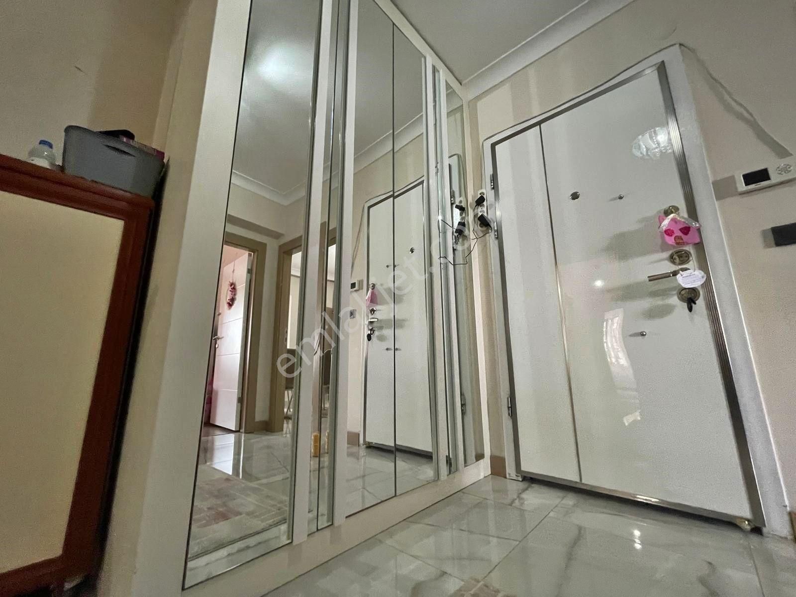 Menderes'te Daha Genşi Yok-7/24 Güvenlkli Sitede 150m2 3.5+1 - Görsel 29