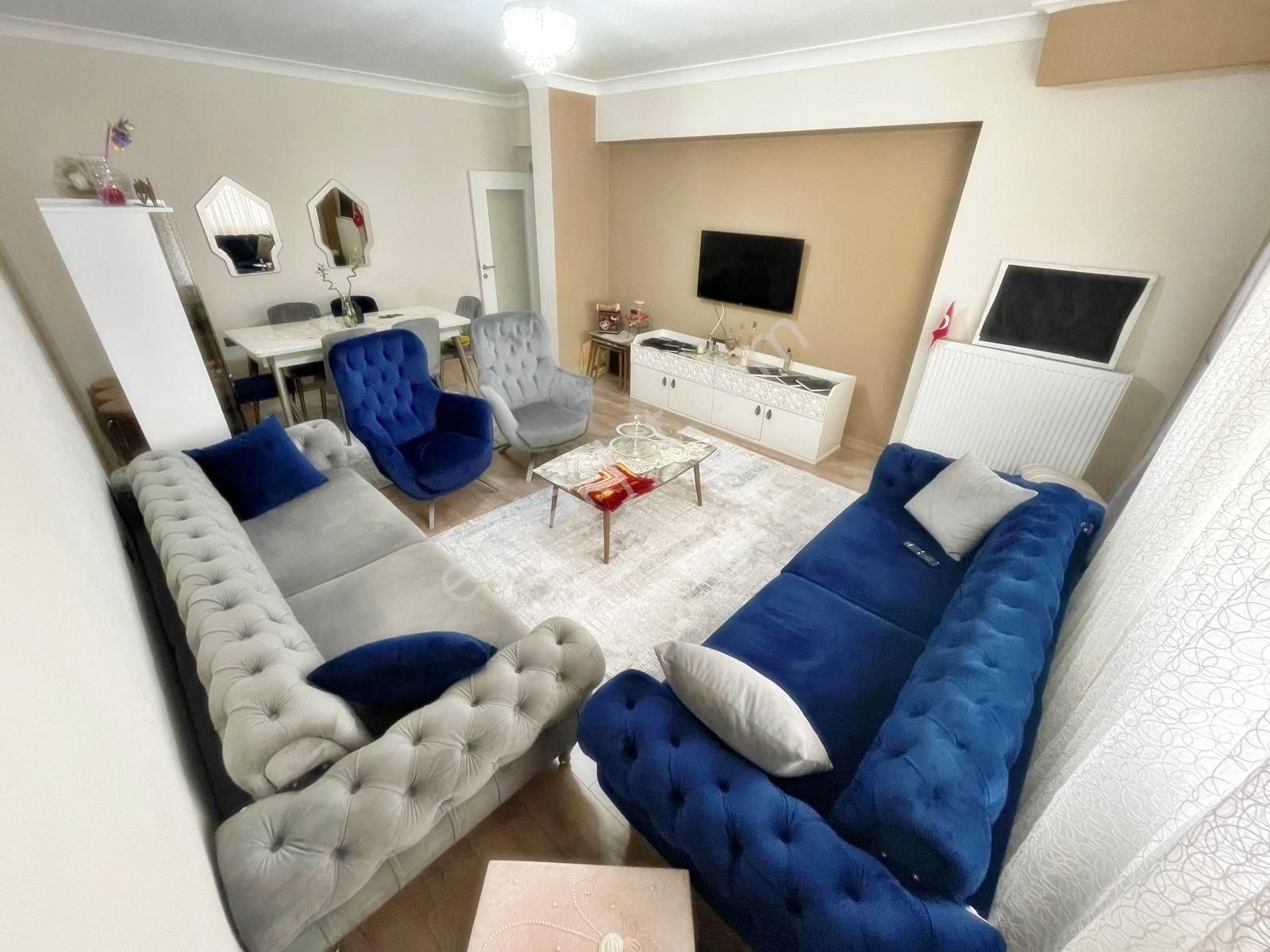Menderes'te Daha Genşi Yok-7/24 Güvenlkli Sitede 150m2 3.5+1 - Görsel 14