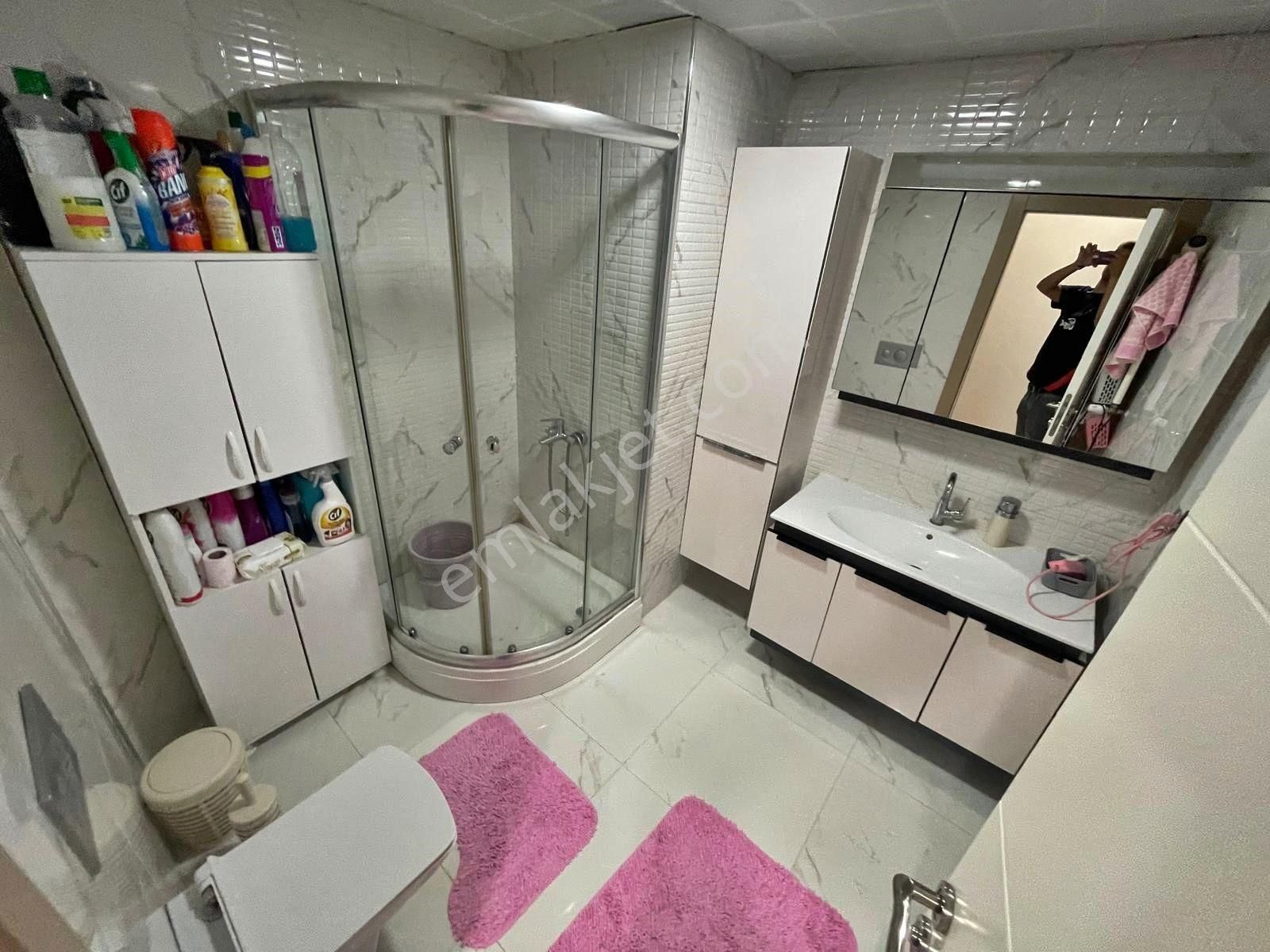 Menderes'te Daha Genşi Yok-7/24 Güvenlkli Sitede 150m2 3.5+1 - Görsel 17