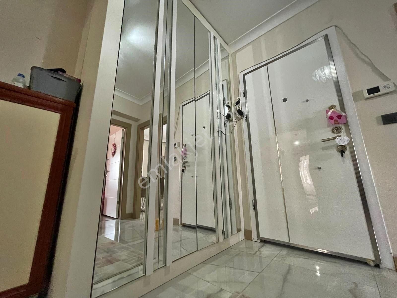 Menderes'te Daha Genşi Yok-7/24 Güvenlkli Sitede 150m2 3.5+1 - Görsel 28