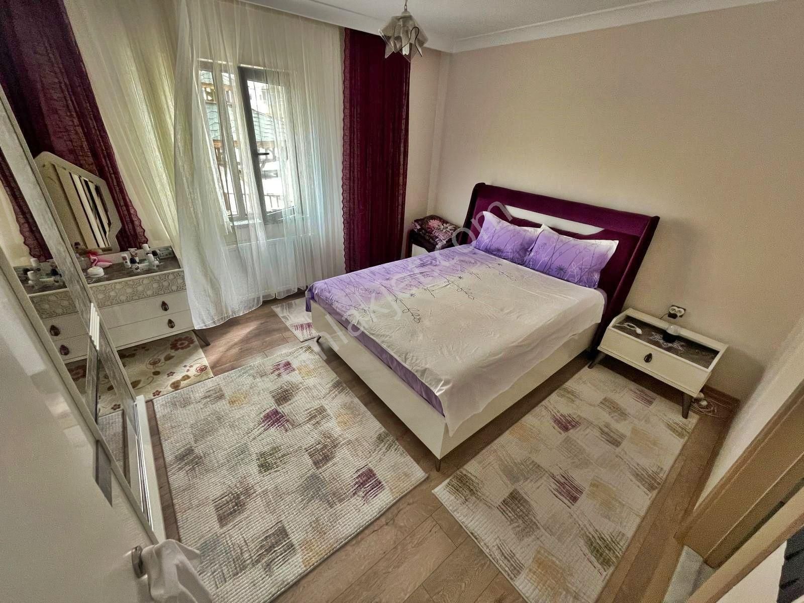 Menderes'te Daha Genşi Yok-7/24 Güvenlkli Sitede 150m2 3.5+1 - Görsel 18