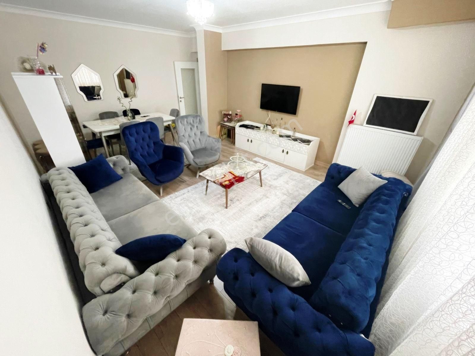 Menderes'te Daha Genşi Yok-7/24 Güvenlkli Sitede 150m2 3.5+1 - Görsel 15