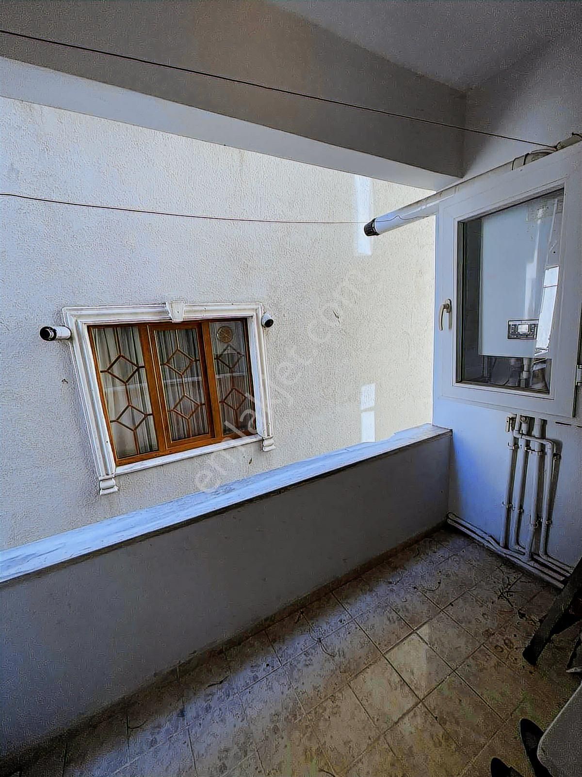 Koru Emlaktan Kiralık 1+1 70m2 Emiroğlu Ana Cadde Yakını Daire - Görsel 18