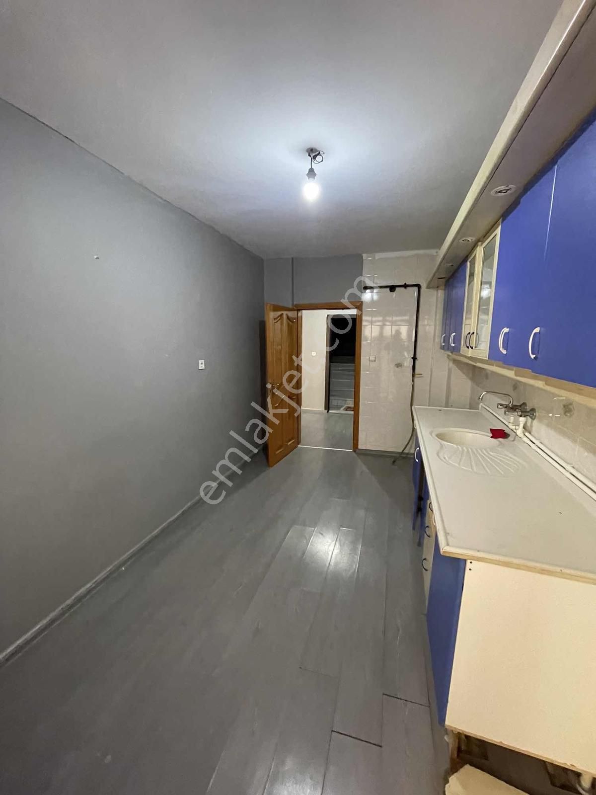 Koru Emlaktan Kiralık 1+1 70m2 Emiroğlu Ana Cadde Yakını Daire - Görsel 9