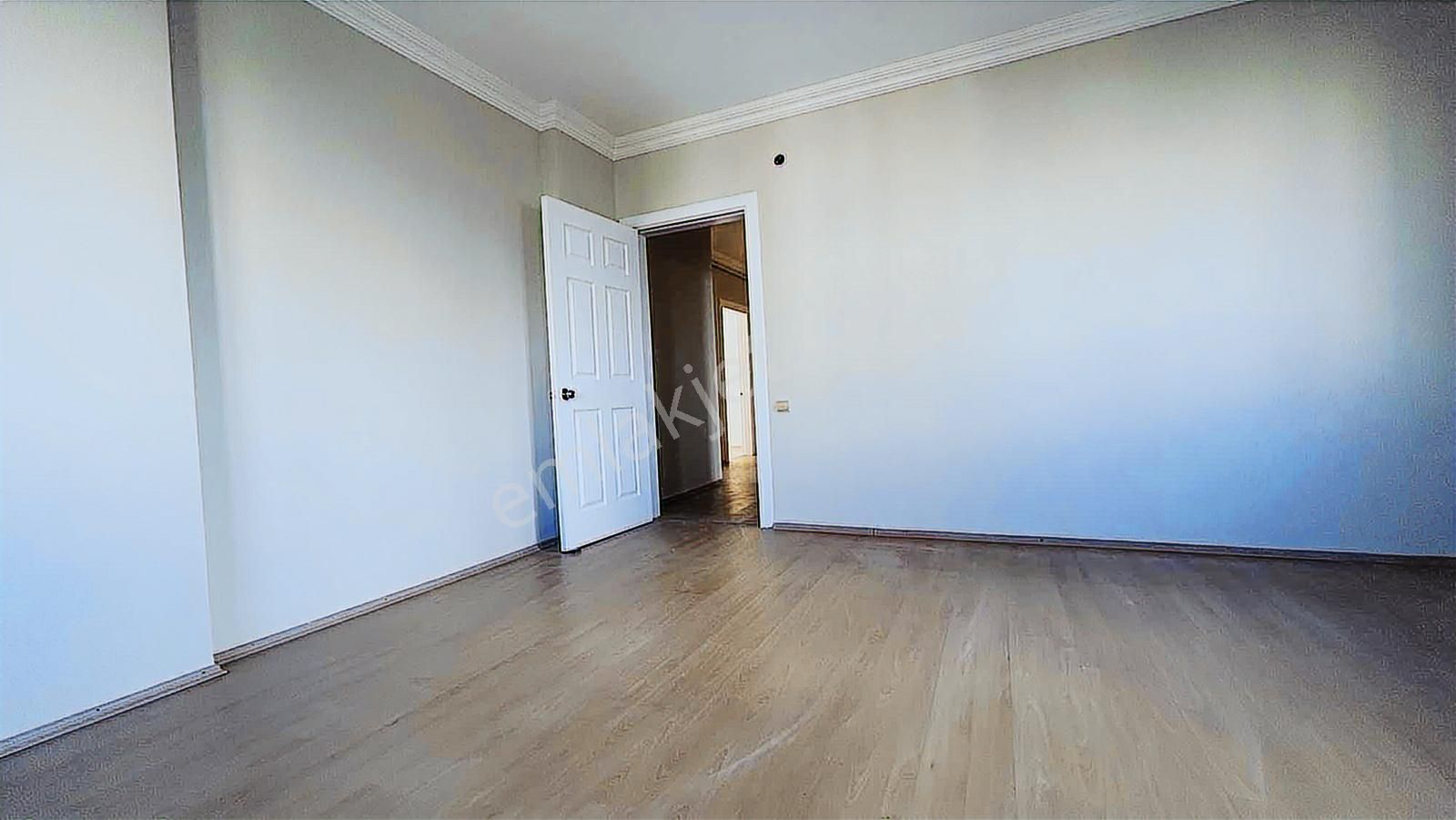 Çağlayan Mah.de Merkezi Konumda Doğalgazlı Kiralık 3+1 Daire - Görsel 29