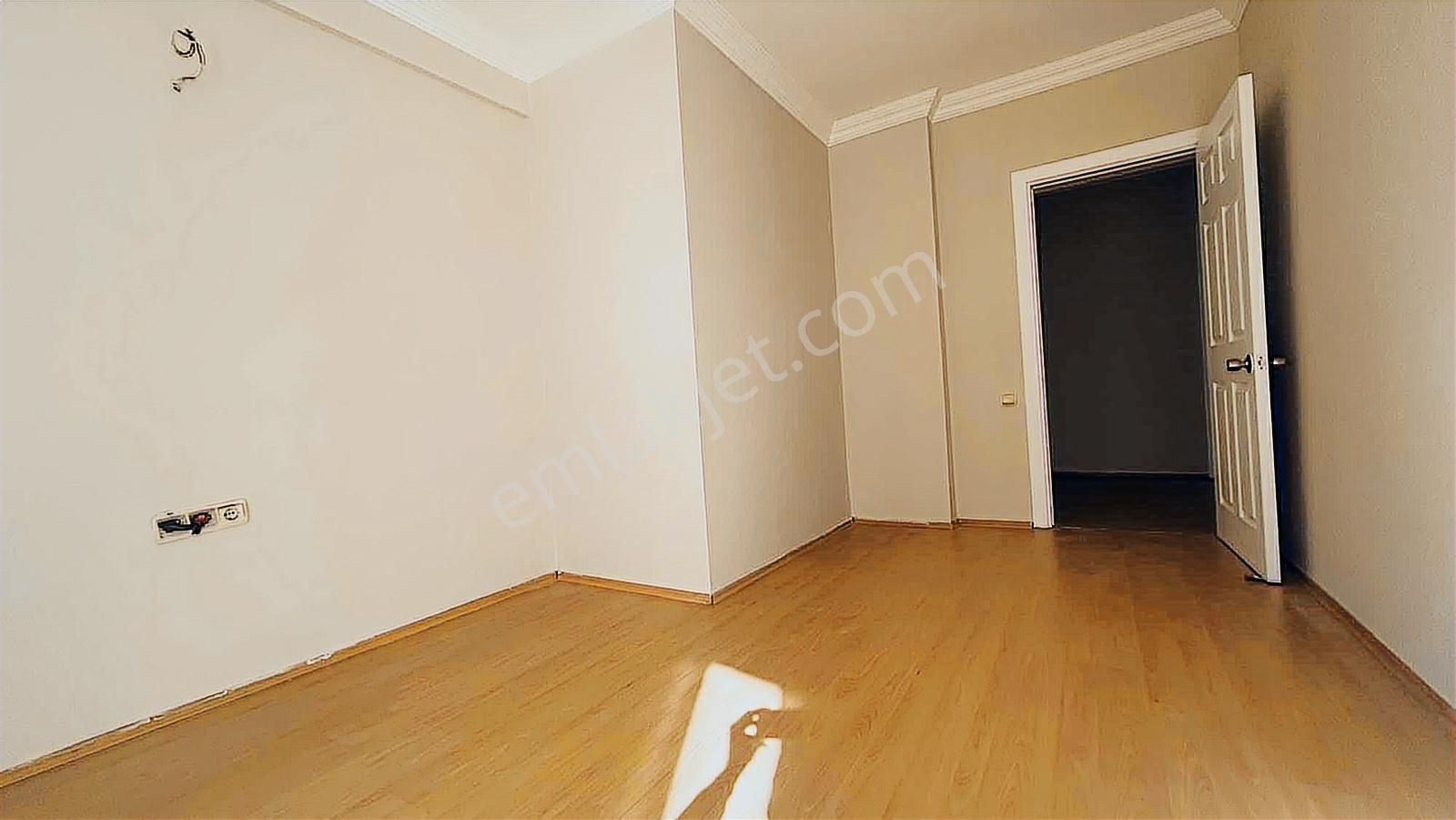 Çağlayan Mah.de Merkezi Konumda Doğalgazlı Kiralık 3+1 Daire - Görsel 5