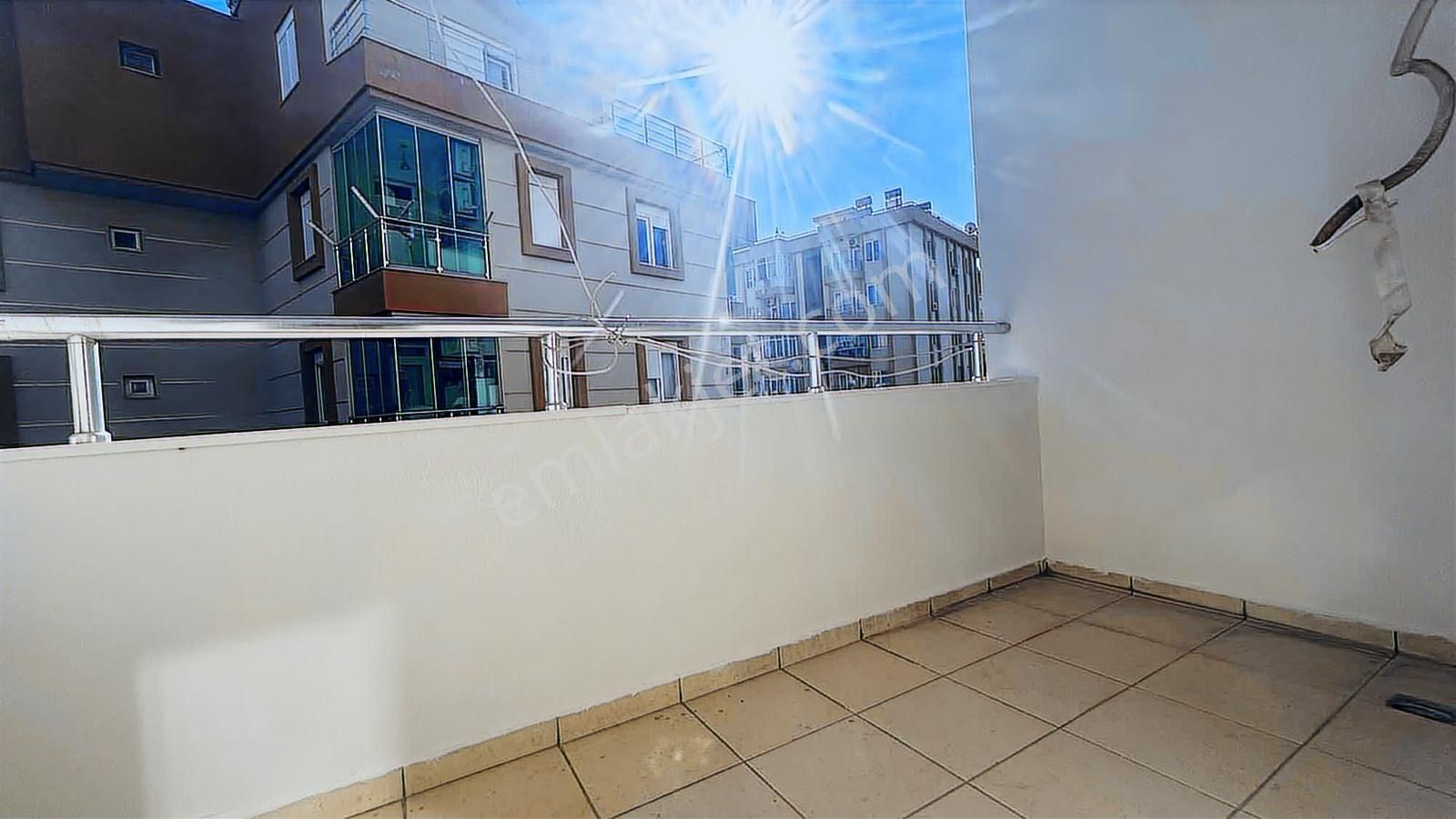 Çağlayan Mah.de Merkezi Konumda Doğalgazlı Kiralık 3+1 Daire - Görsel 20