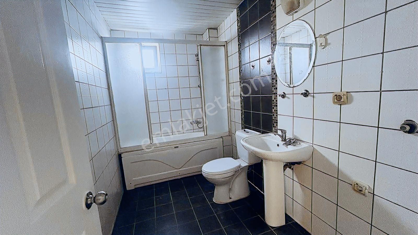 Çağlayan Mah.de Merkezi Konumda Doğalgazlı Kiralık 3+1 Daire - Görsel 28