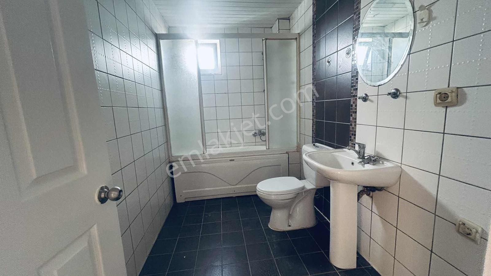 Çağlayan Mah.de Merkezi Konumda Doğalgazlı Kiralık 3+1 Daire - Görsel 22