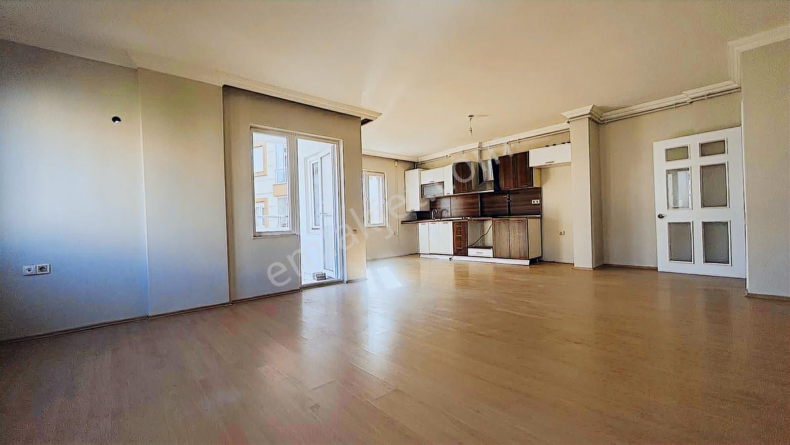 Çağlayan Mah.de Merkezi Konumda Doğalgazlı Kiralık 3+1 Daire - Görsel 18