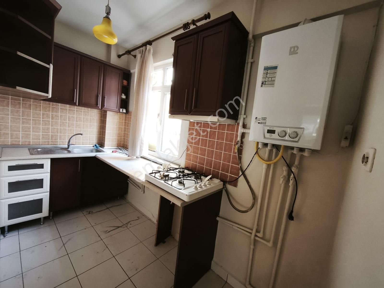 Üsküdar'ın Kalbinde Kiralık 2+1 Daire - Görsel 4