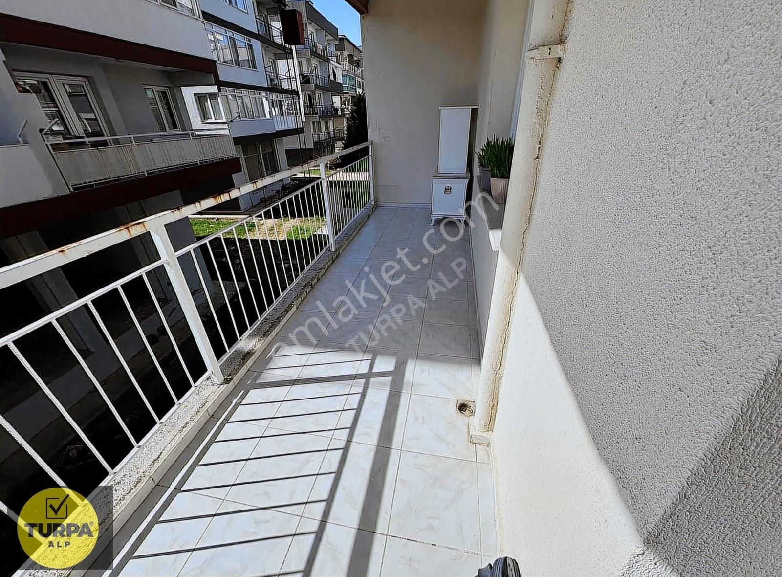 Irmak Mahallesinde Köşe Konumda 3+1 Satılık Daire - Görsel 15