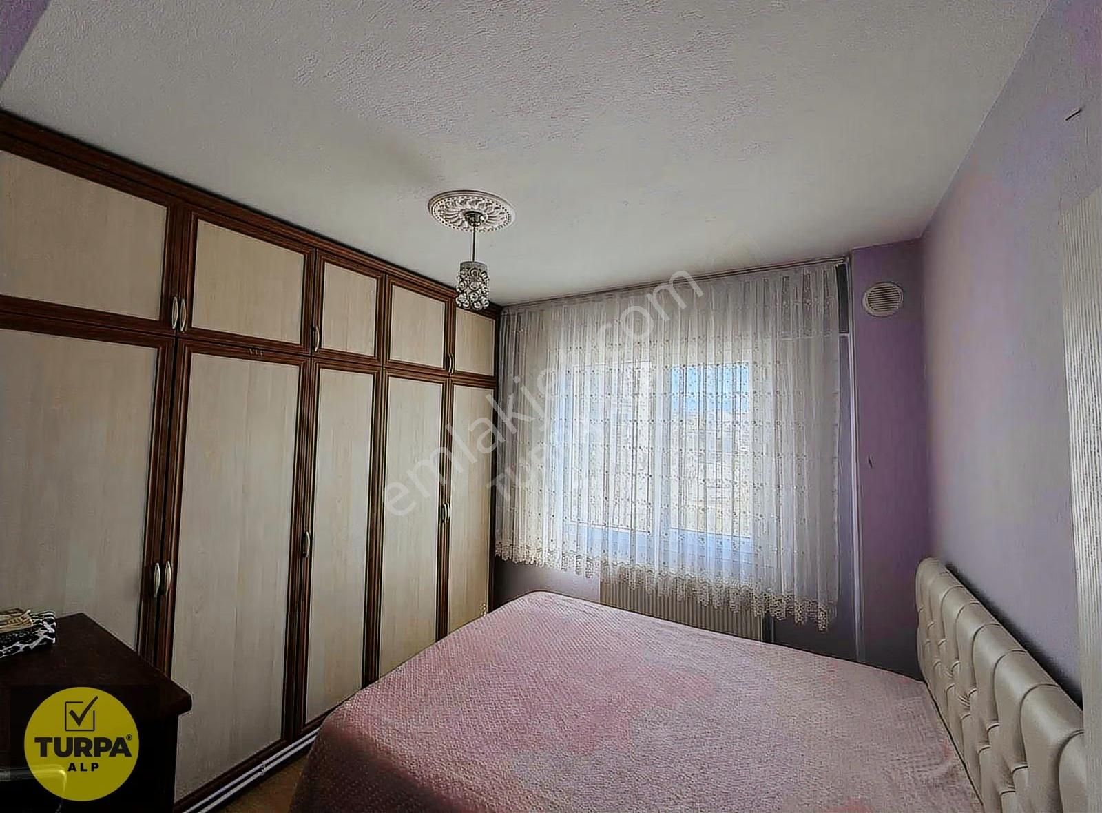 Irmak Mahallesinde Köşe Konumda 3+1 Satılık Daire - Görsel 18