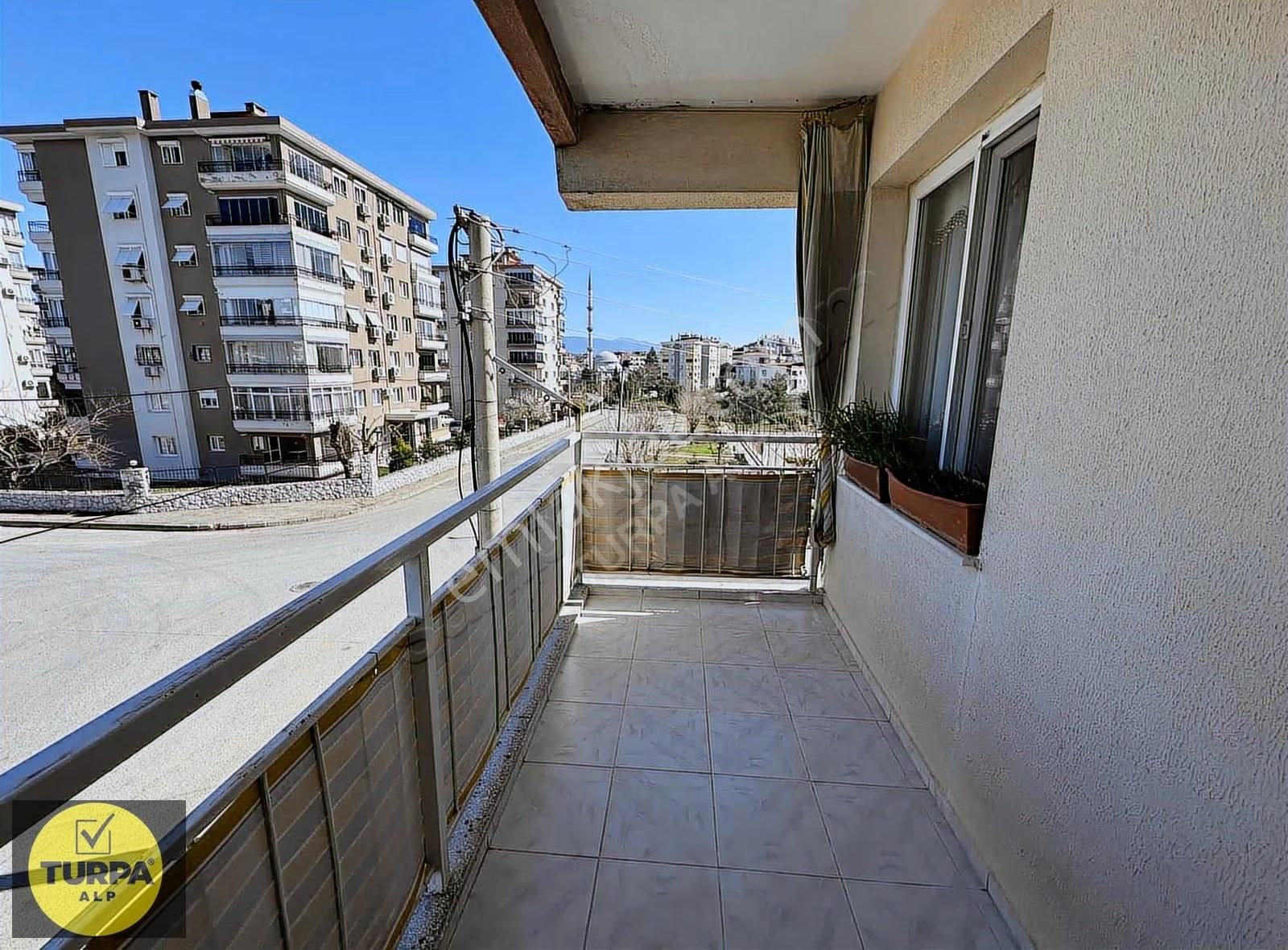 Irmak Mahallesinde Köşe Konumda 3+1 Satılık Daire - Görsel 32