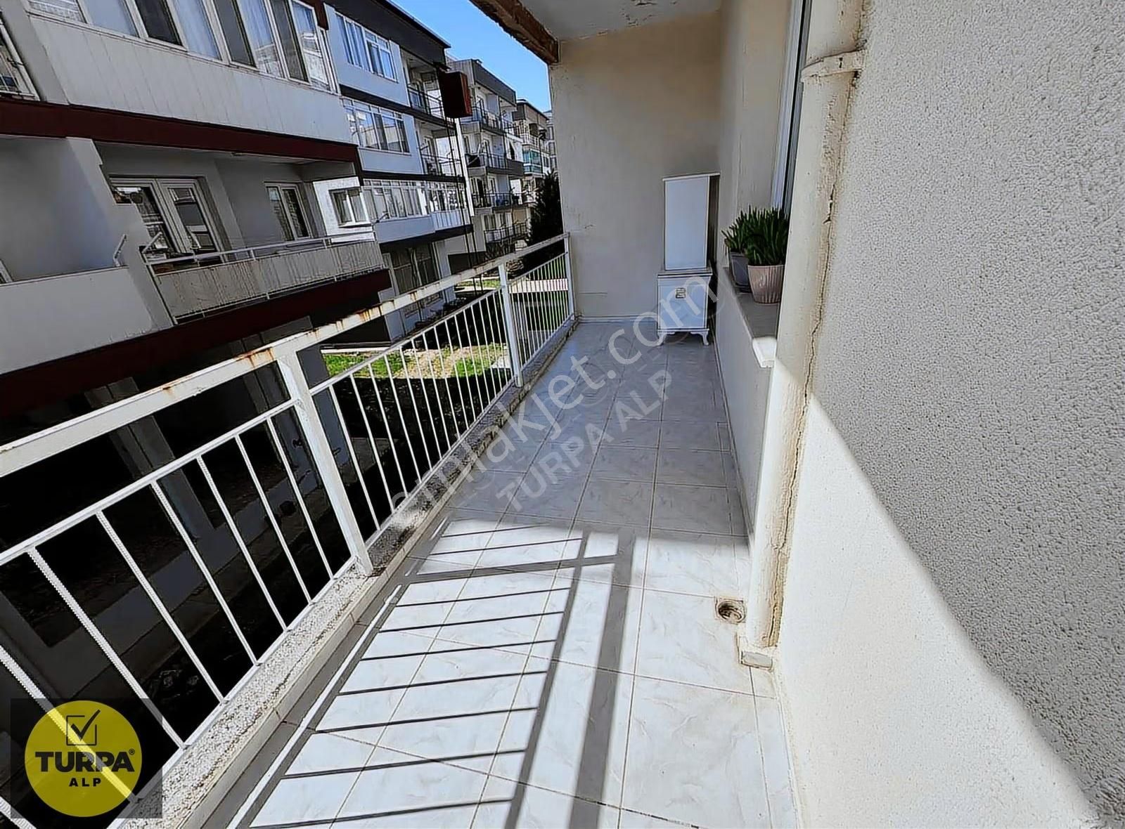 Irmak Mahallesinde Köşe Konumda 3+1 Satılık Daire - Görsel 16