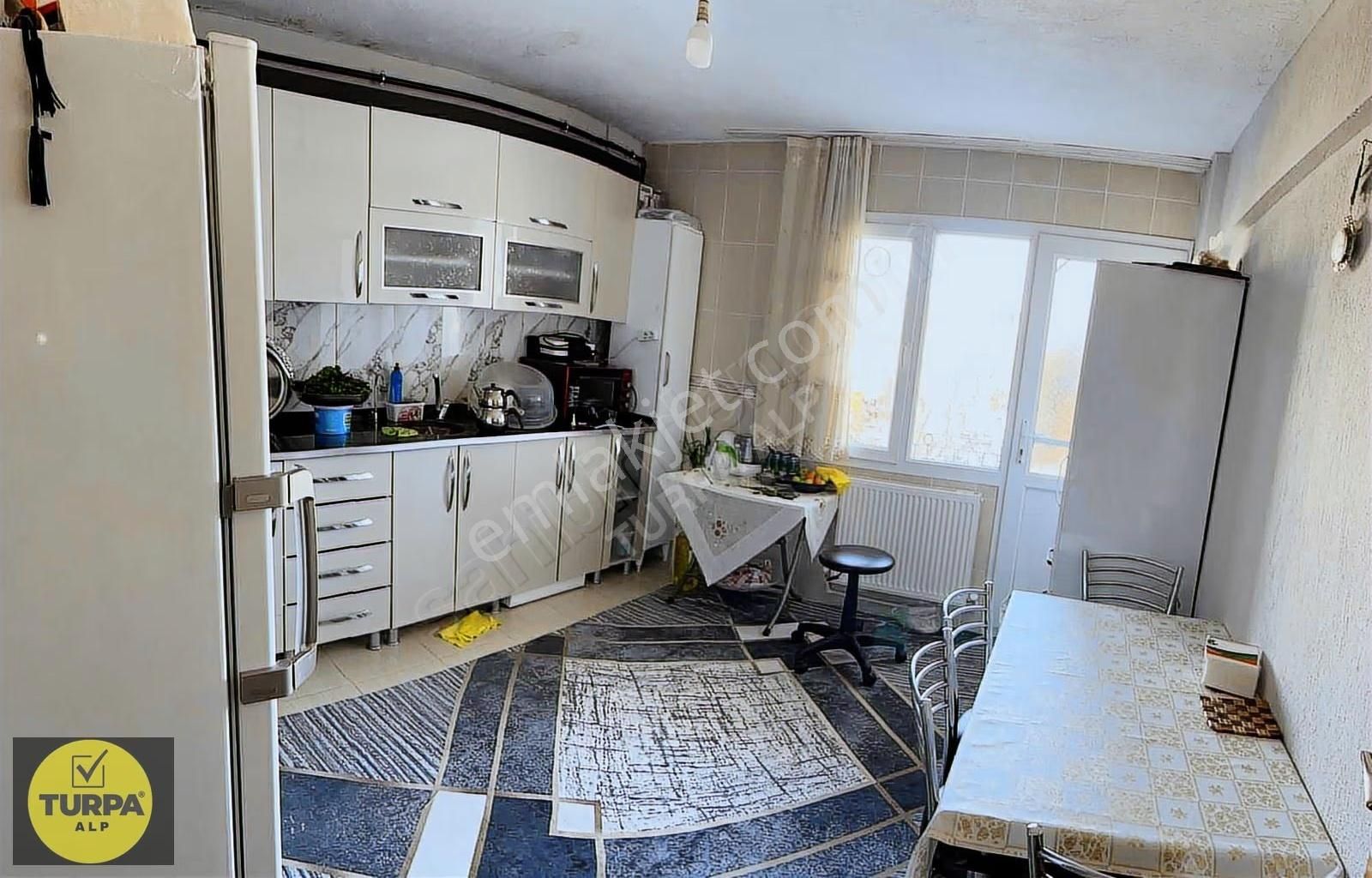 Fırsat 2 Katlı Mustakil Ev Ve Arsası - Görsel 19