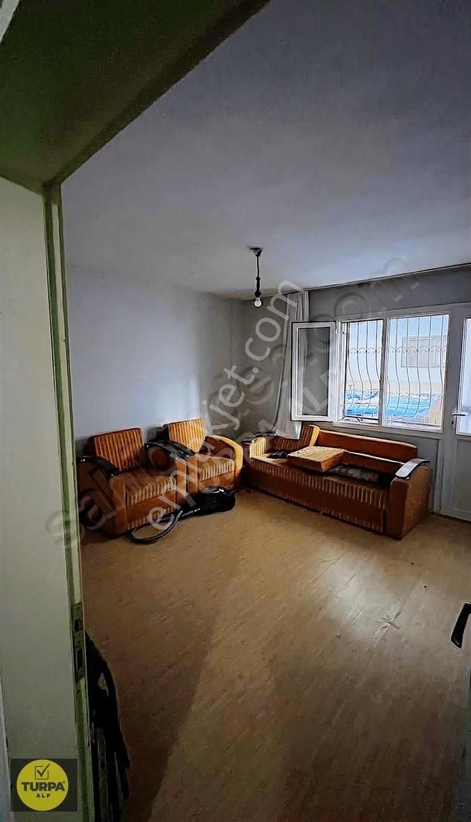 Fırsat 2 Katlı Mustakil Ev Ve Arsası - Görsel 21