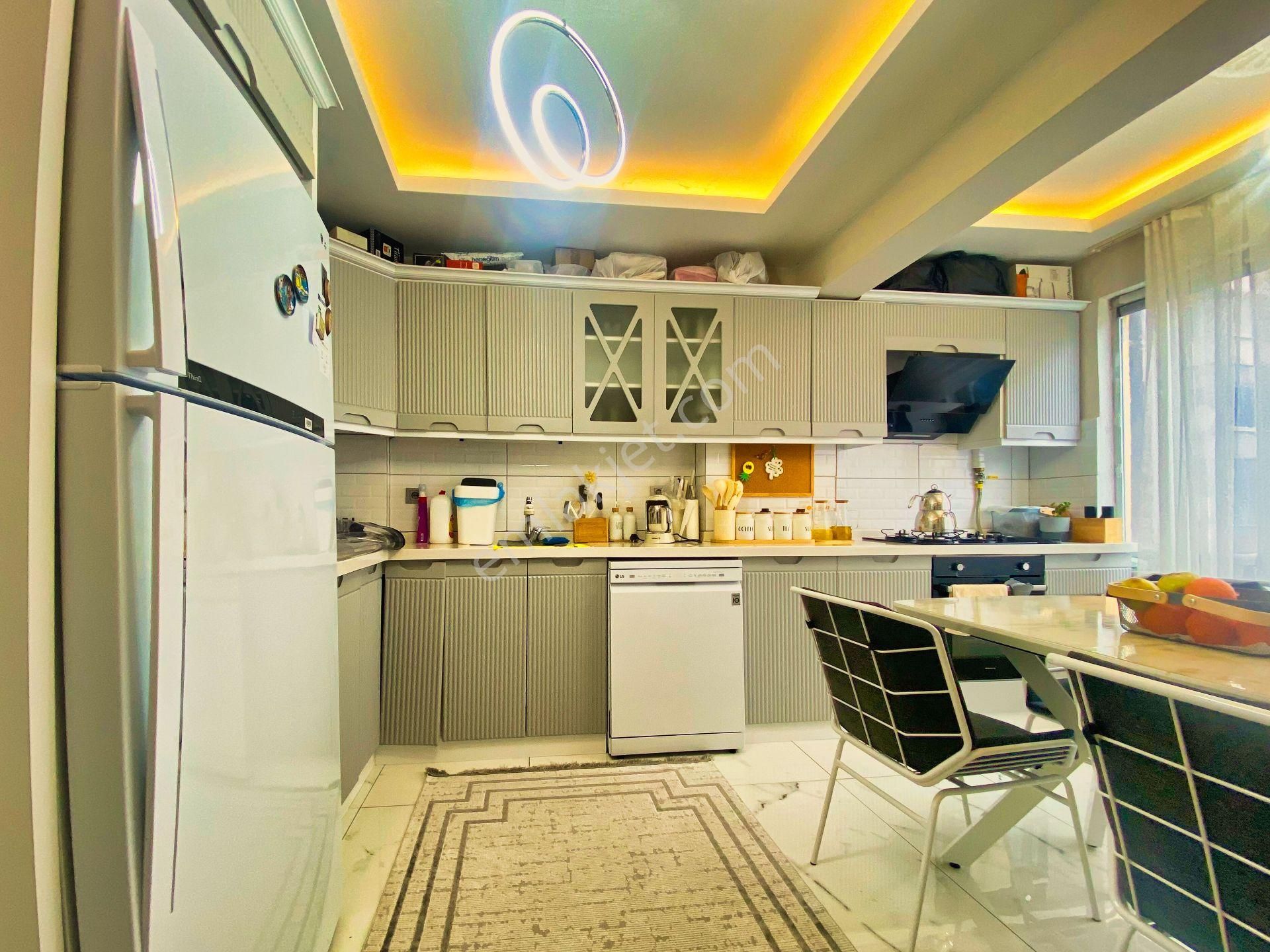 Aktiften Akçay'ın En Prestijli Lokasyonunda Tek Yetkili Olduğumuz Masrafsız Ayrı Mutfak 3+1daire - Görsel 10