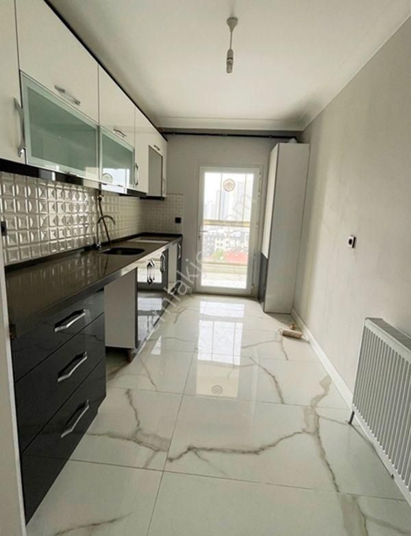 Adnan Kahveci Metroya Yürüme Arakat 3+1 İskanlı - Ebeveyn Banyolu - Görsel 14