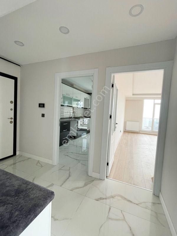 Adnan Kahveci Metroya Yürüme Arakat 3+1 İskanlı - Ebeveyn Banyolu - Görsel 22