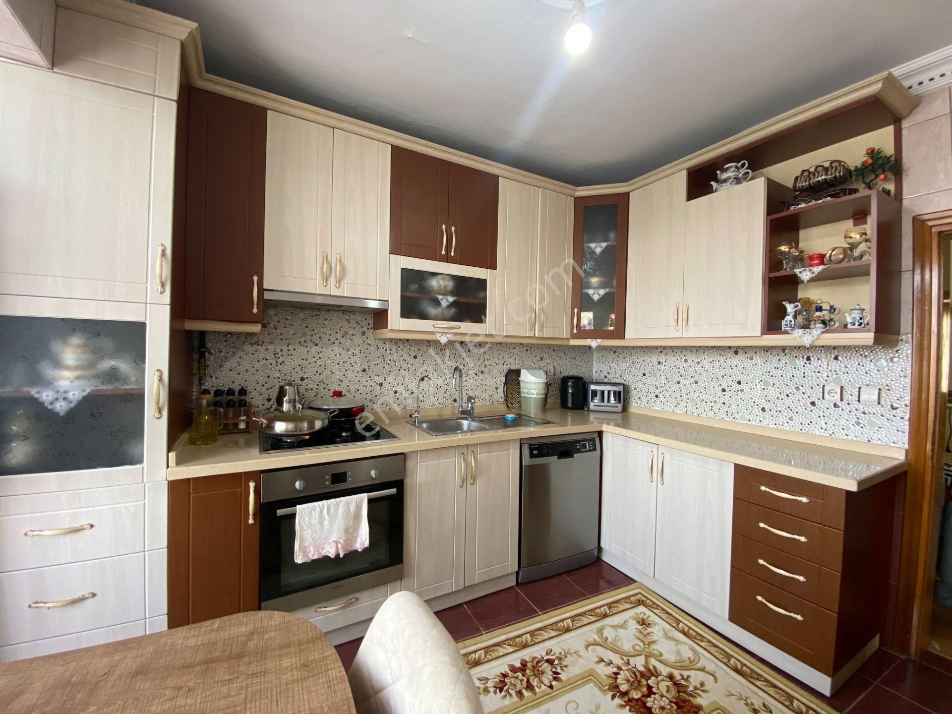 Fırsat Satılık Geniş 3+1 Daire 147 M2 Ataşehir/ferhatpaşa Mah - Görsel 6