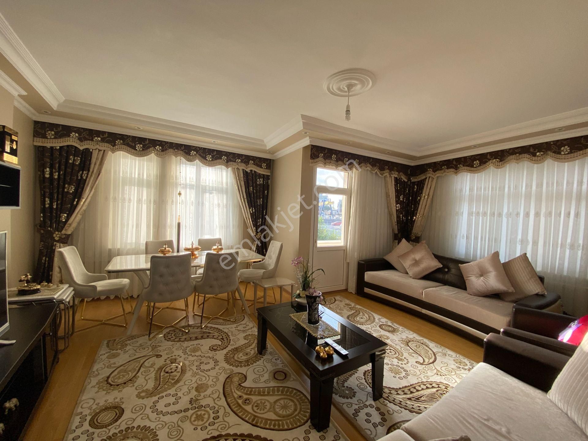 Fırsat Satılık Geniş 3+1 Daire 147 M2 Ataşehir/ferhatpaşa Mah