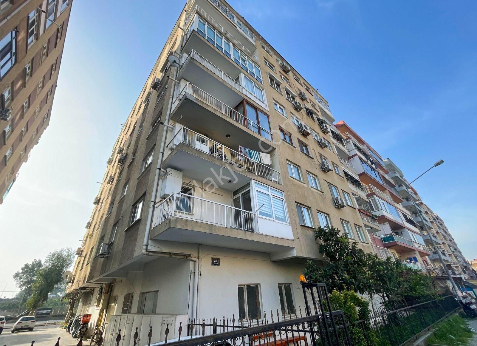 Bornova Ankara Caddesi Üzerinde 3+1 Kiralık Daire - Görsel 6